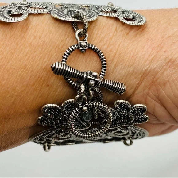 NEW Silver Bracelet Lace Design Toggle Clasp Wide - Picture 4 of 6